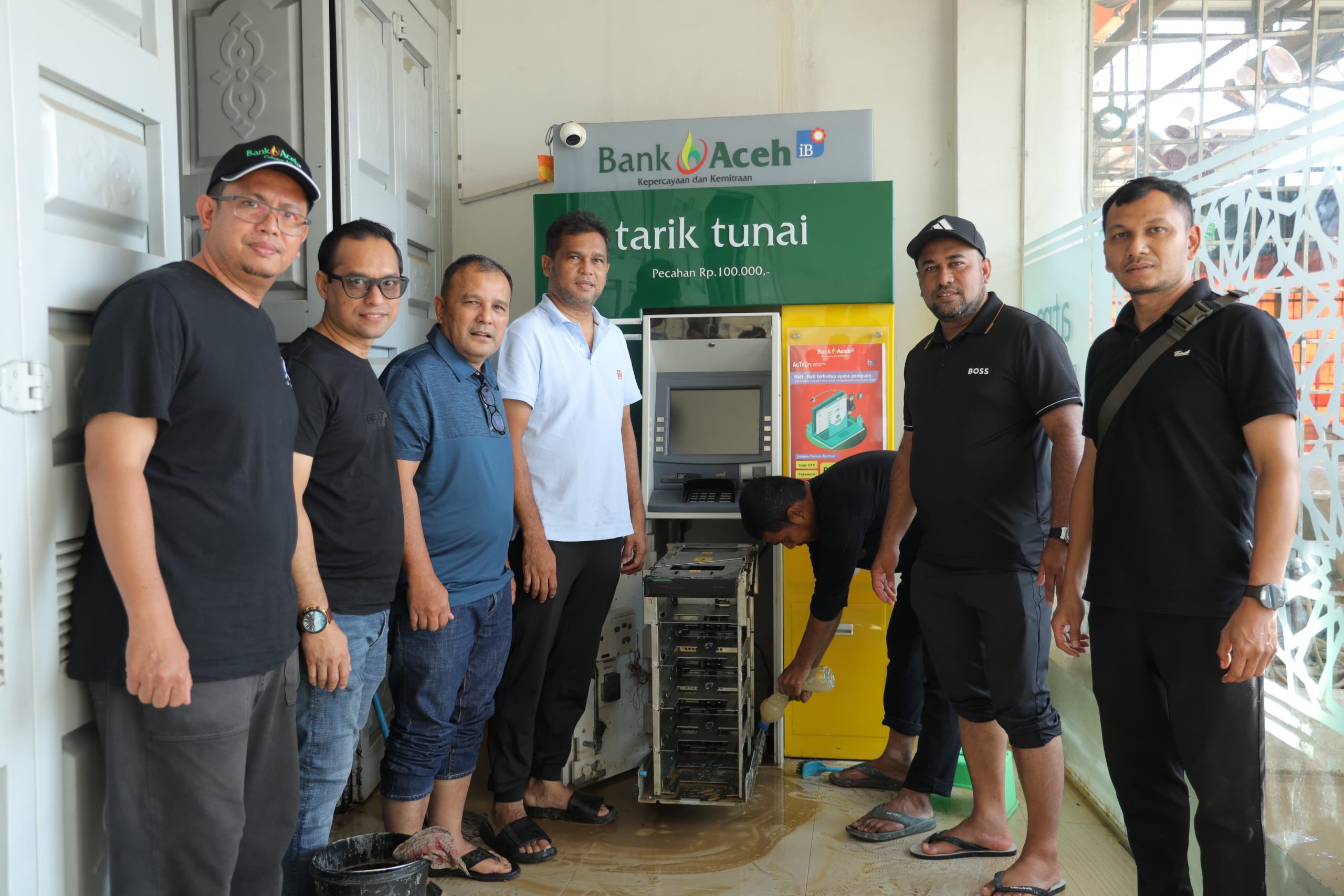 Gerak Cepat Bank Aceh Pasca-Banjir: Dirut Tinjau Langsung, Pacu Normalisasi Layanan di Lhokseumawe dan Aceh Timur