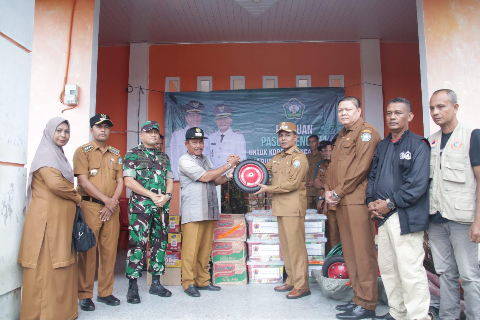 ‎Pemkab Aceh Selatan Kembali Salurkan Bantuan Logistik untuk Warga Terdampak Bencana Banjir