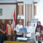 Wagub Aceh Terima Bantuan Gubernur Jambi, Sejumlah Wilayah Banjir Masih Terisolasi