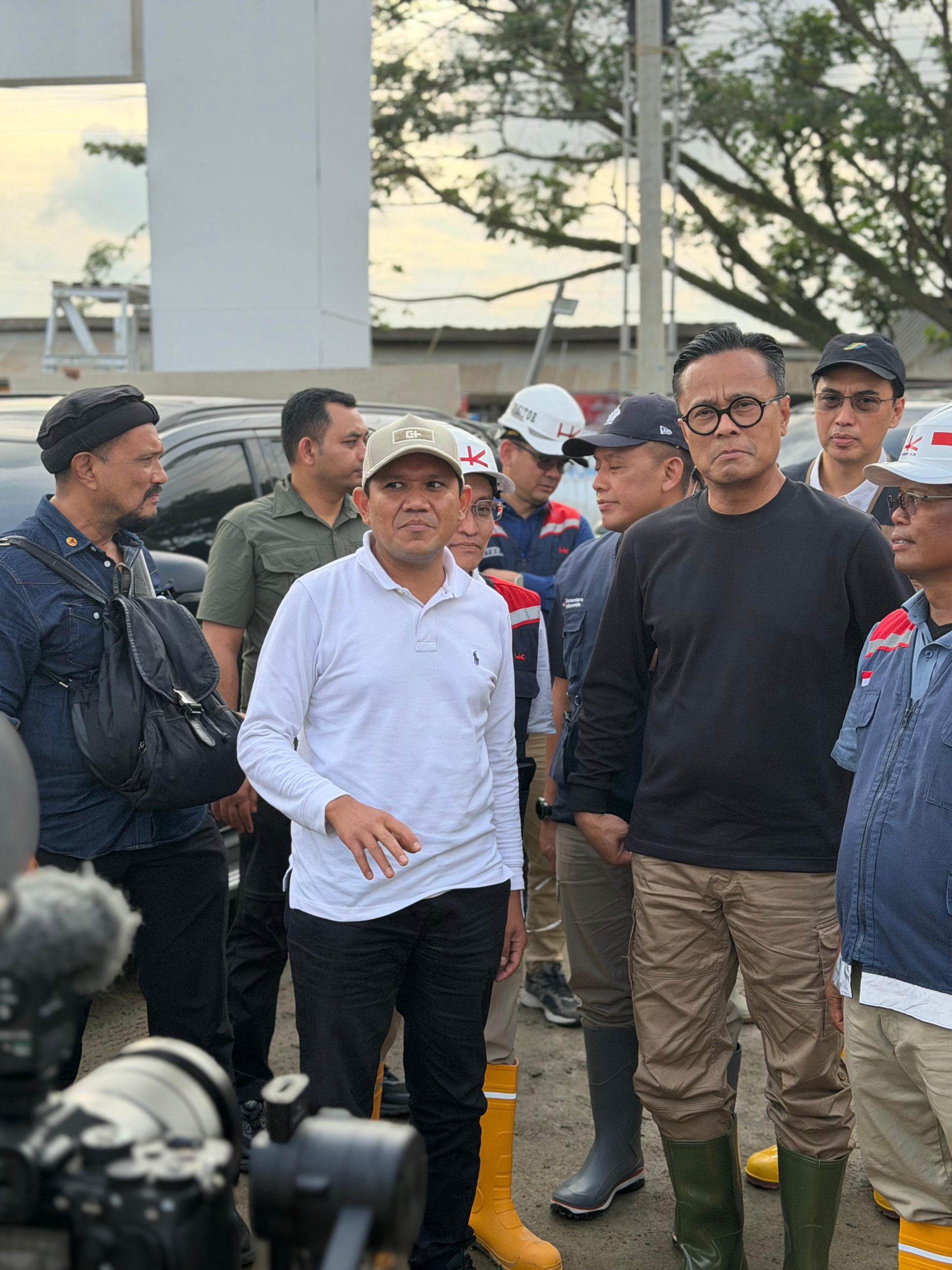 Fadhlullah Tegaskan Pemerintah Aceh Kawal Huntara untuk Seluruh Wilayah Terdampak