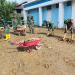 ‎Jejak Lumpur Belum Kering, TNI Pastikan Puskesmas Ladang Rimba Tetap Melayani