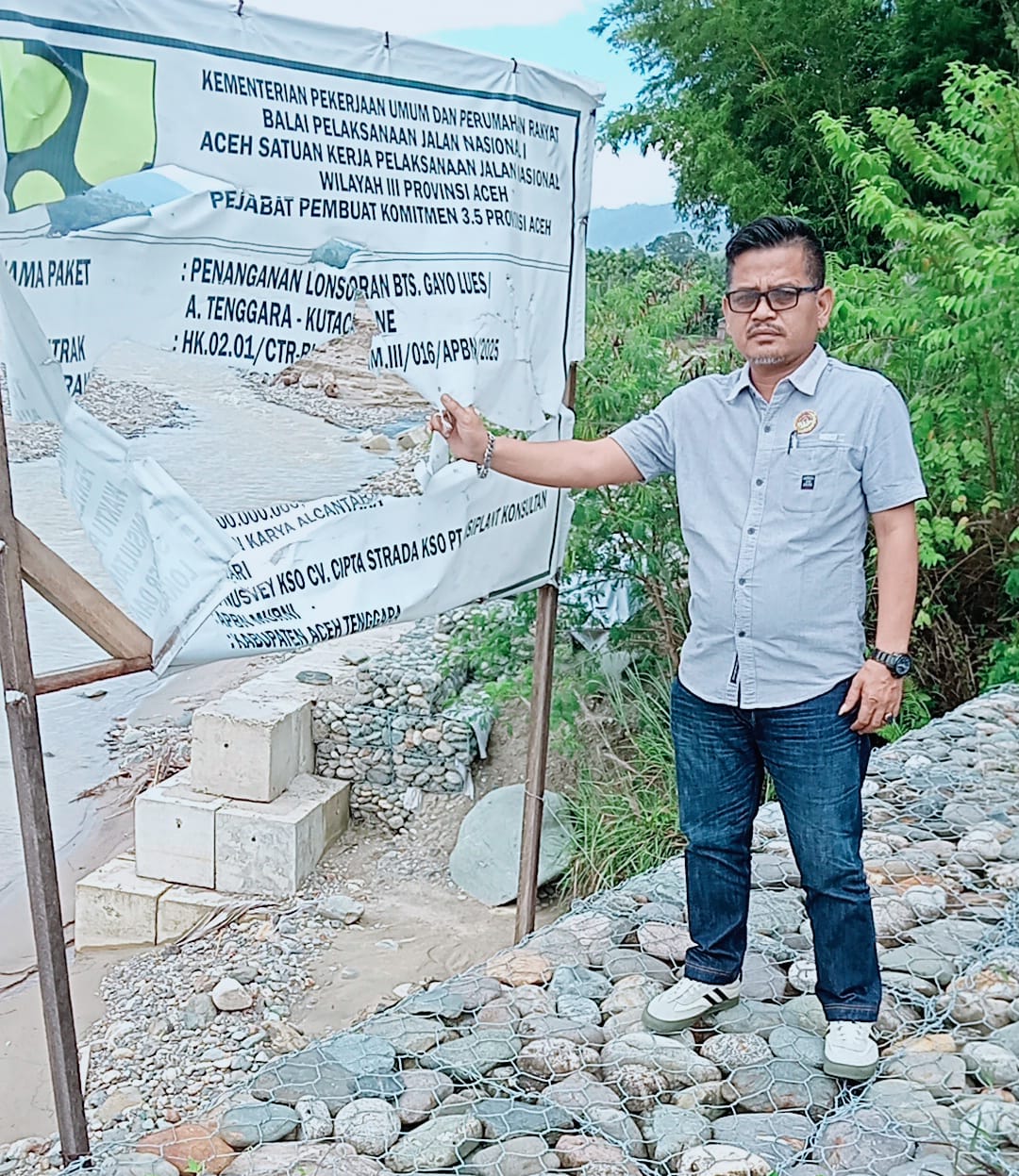 Anggaran Proyek Penahan Longsoran Jalan Nasional Kutacane – Gayo Lues Aceh Tenggara Oleh PT. Segon Karya Alcantara Rp 10,7 Miliyar Terbengkalai