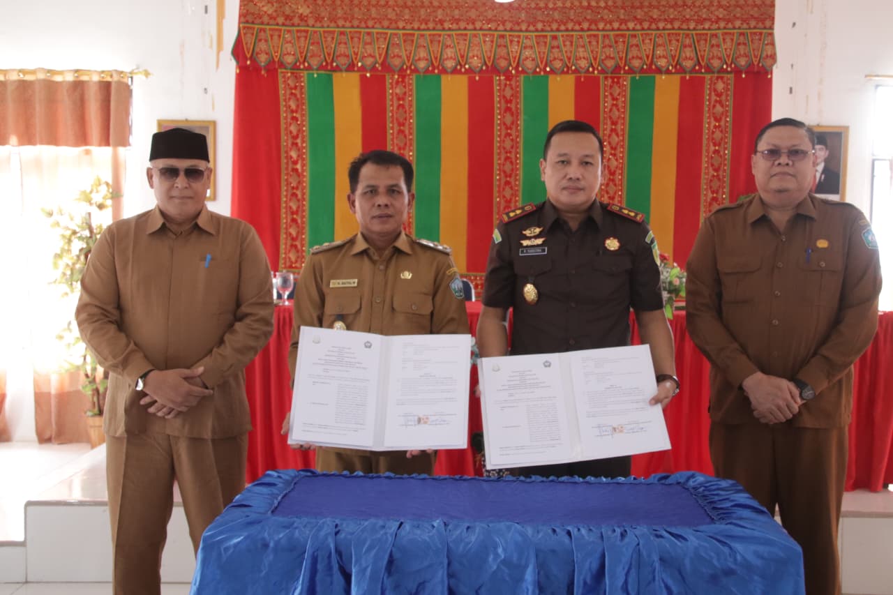 Kejaksaan Negeri Aceh Selatan dan Pemkab Aceh Selatan Lakukan MOU Pelaksanaan Tindak Pidana Sosial