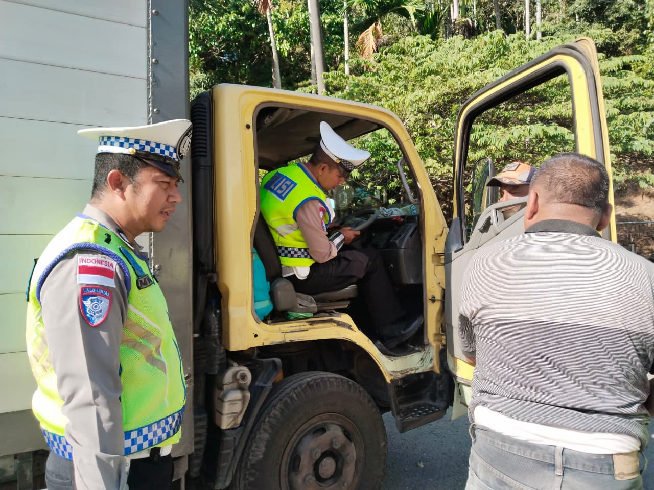 Operasi Keselamatan Seulawah 2026, Satlantas Polres Aceh Selatan Lakukan Ramchek Kendaraan Umum di Terminal Tapaktuan