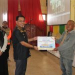 PLT. Bupati Aceh Selatan H. Baital Mukadis, SE Salurkan Bantuan kepada 287 Penerima Manfaat Rumah Yang Terdampak Banjir