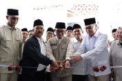 Dari Sejarah Seulawah hingga Tiket Mahal, Pesan Tegas Wagub di Peresmian Asrama Haji