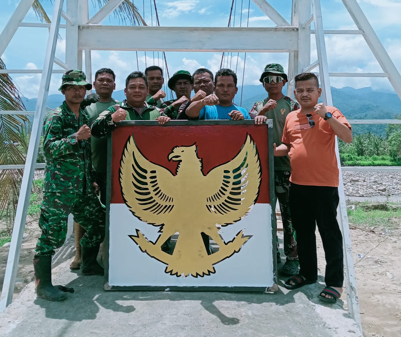 Jembatan Garuda Bukan Sekedar Bentangan, Akan Tetapi Bukti Nyata Pengabdian TNI 0108/Agara Untuk Rakyat di Kecamatan Darul Hasanah dan Badar