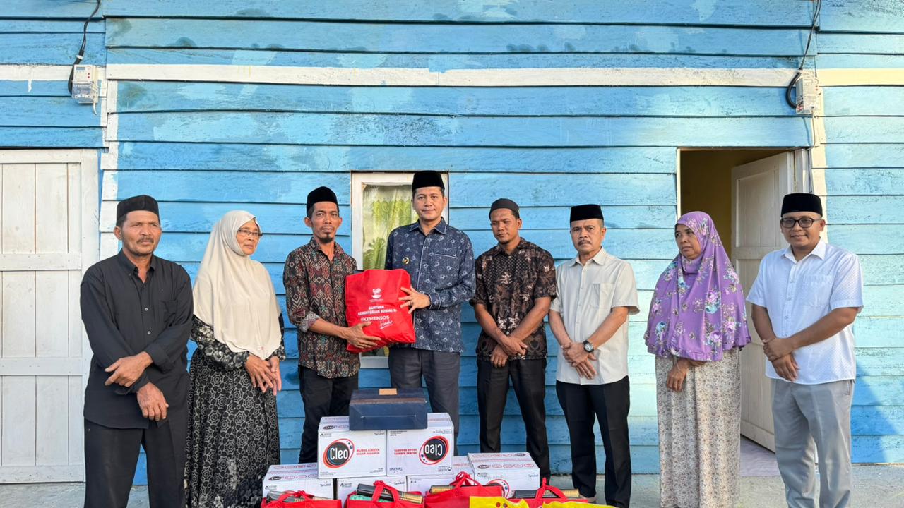 Di Safari Ramadhan Kluet Utara, Bupati Aceh Selatan Tunjukkan Kepedulian untuk Korban Kebakaran dan Anak Yatim